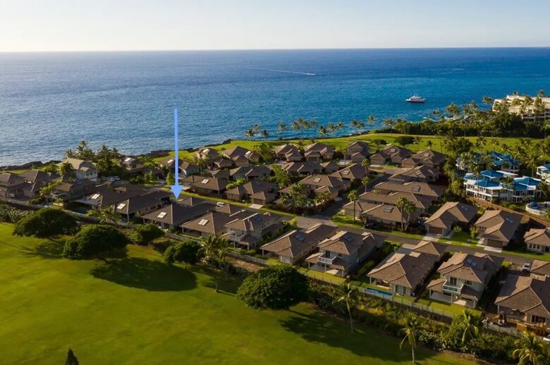 Modern Golf Front Retreat with Private Pool & Spa - Kailua Kona, Hawaii