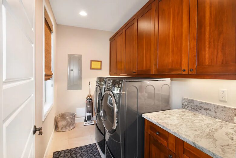 Modern Golf Front Retreat with Private Pool & Spa - Kailua Kona, Hawaii