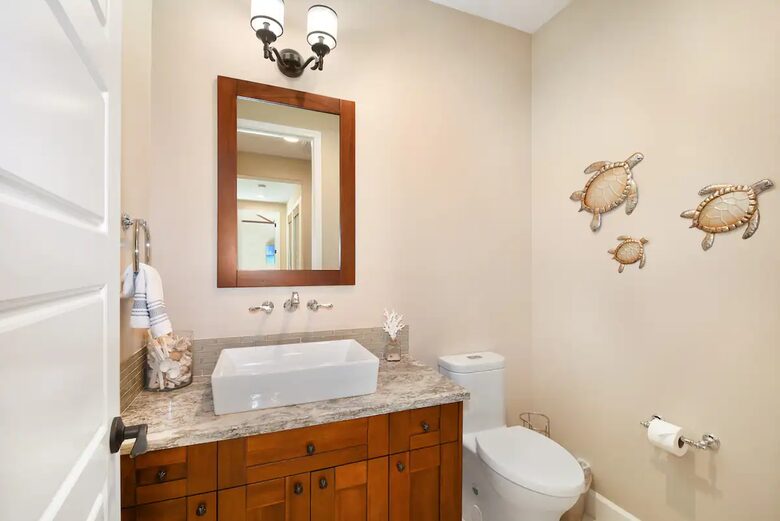 Modern Golf Front Retreat with Private Pool & Spa - Kailua Kona, Hawaii