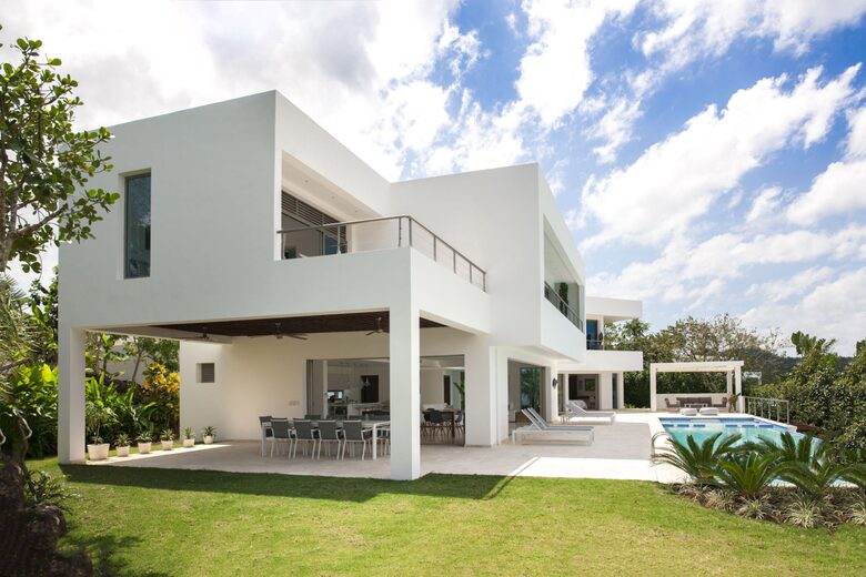 Stunning Hilltop Retreat with Oceanview and Infinity Pool - Las Terrenas, Dominican Republic