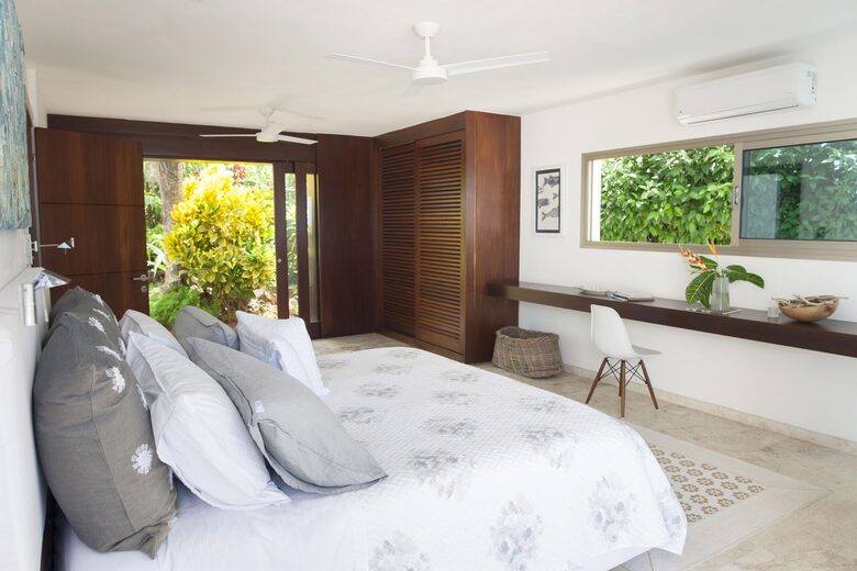 Stunning Hilltop Retreat with Oceanview and Infinity Pool - Las Terrenas, Dominican Republic