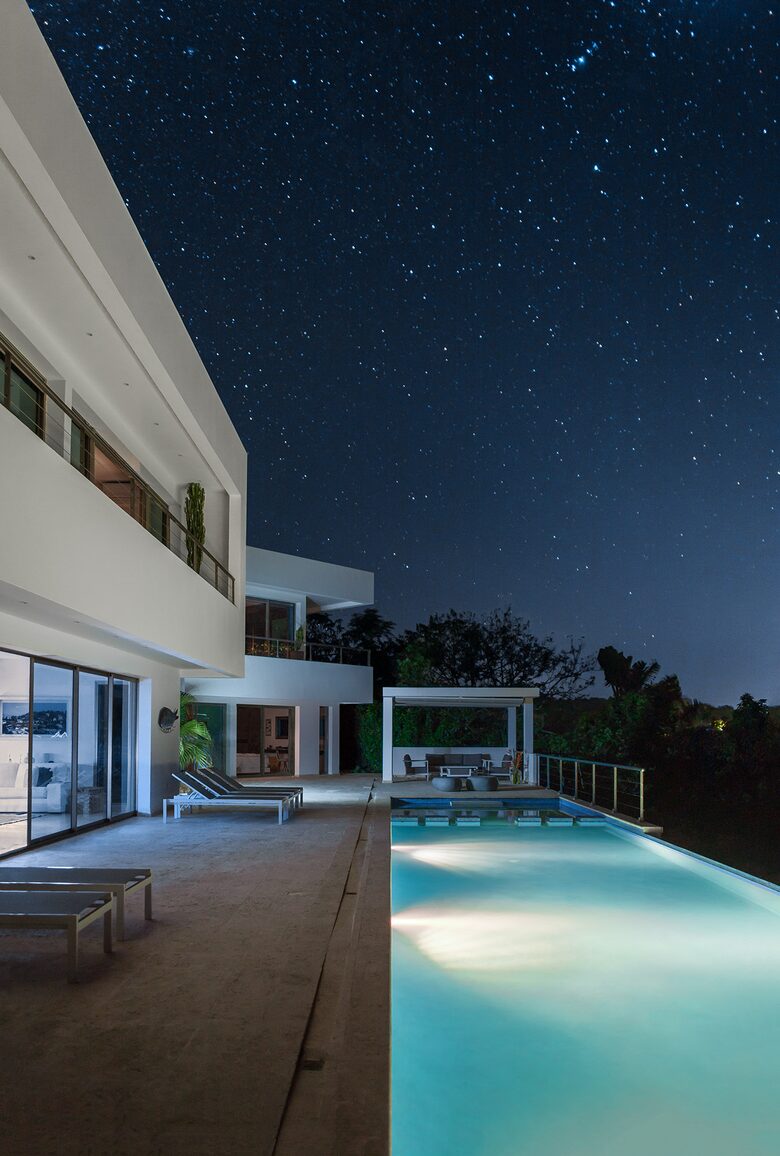 Stunning Hilltop Retreat with Oceanview and Infinity Pool - Las Terrenas, Dominican Republic