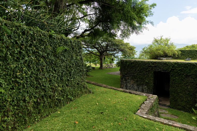 Villa Compound in Volcanic Crater Lake in El Salvador - Lago de Coatepeque, Santa Ana, El Salvador
