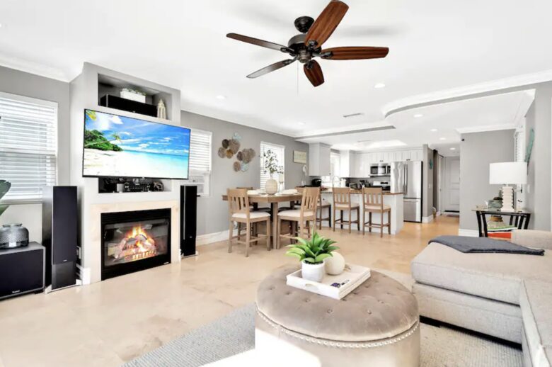 Balboa Home One Block from Beach - Newport Beach, California