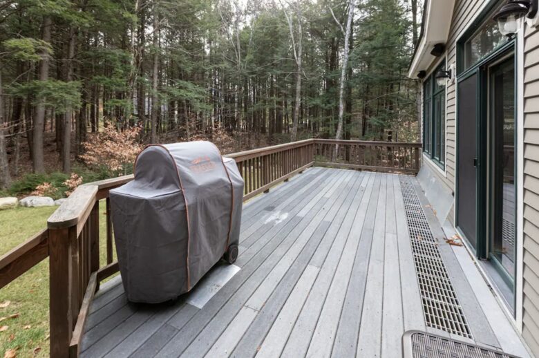 Spacious 6 Bedroom Family Vacation Getaway - Lincoln, New Hampshire