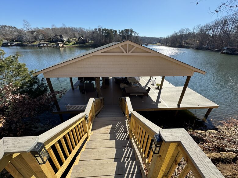 Lake Front Home | Smith Mountain Lake - Union Hall, Virginia