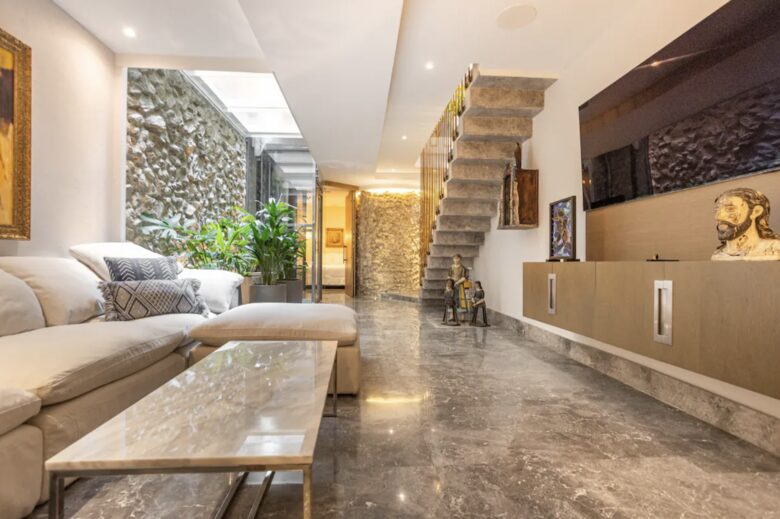 Luxury 4 Bedroom House in Old City - Cartagena de Indias, Colombia