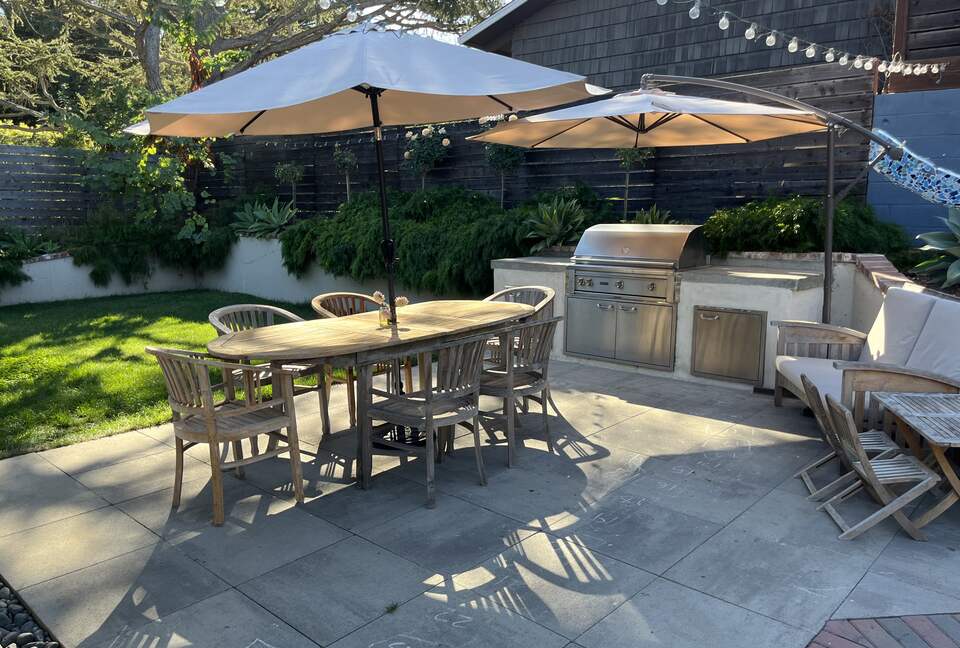 Stanford Home in the Hills with Pool - Menlo Park, California