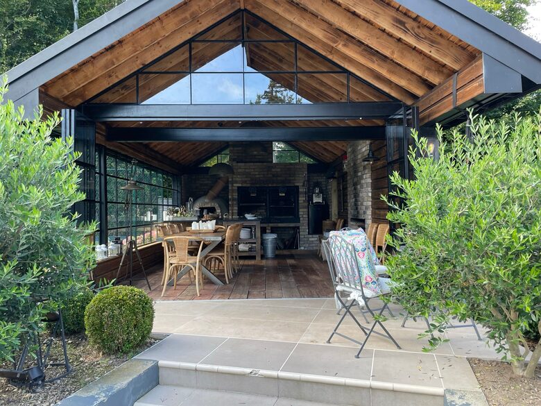 Glenbeg Modern House - Kilmacanogue, Ireland
