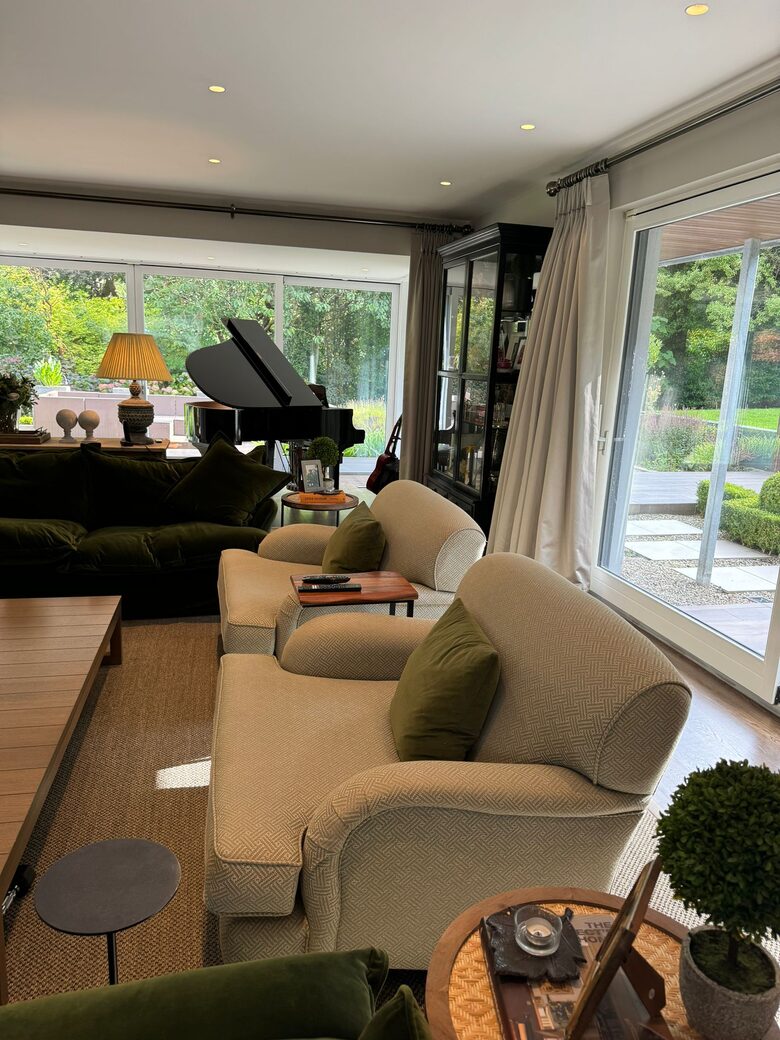 Glenbeg Modern House - Kilmacanogue, Ireland