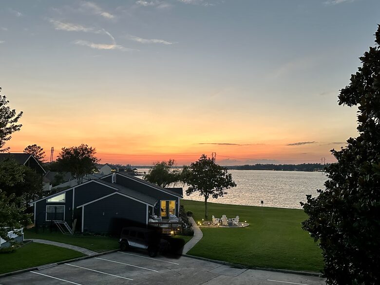 Lake Conroe Paradise - Montgomery, Texas