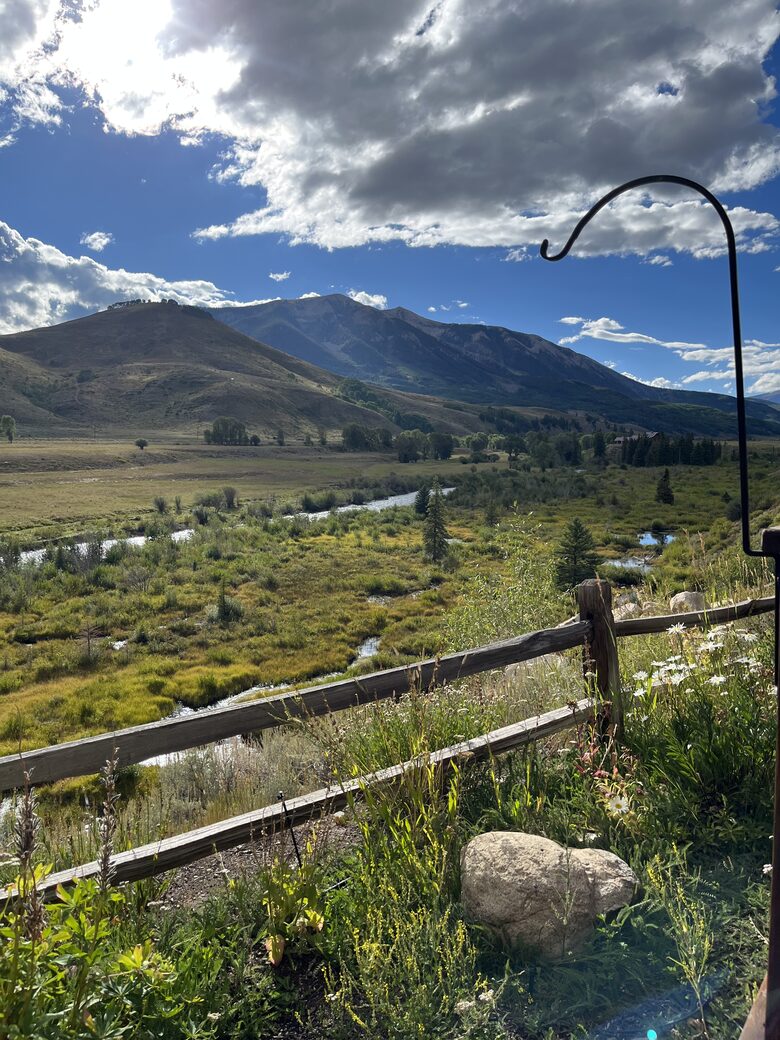 Riverside Eagle View - Crested Butte, Colorado