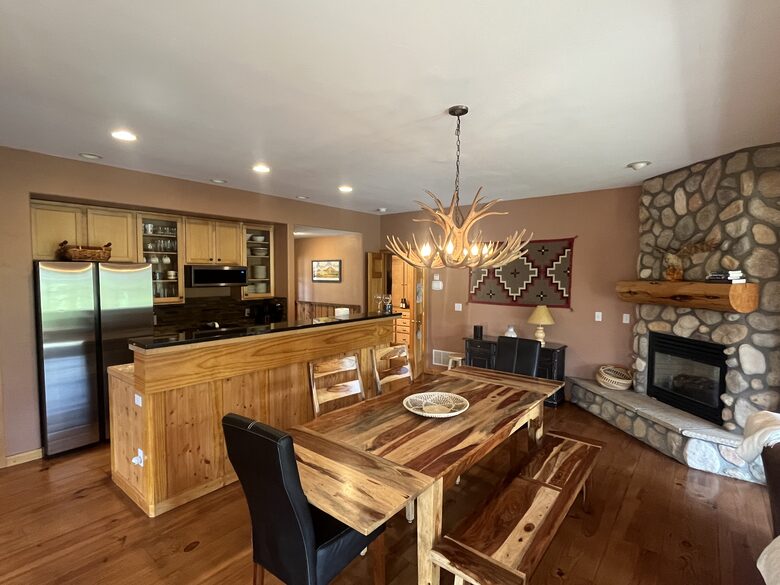 Riverside Eagle View - Crested Butte, Colorado