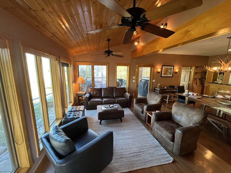 Riverside Eagle View - Crested Butte, Colorado