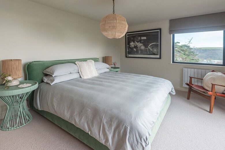 Murrawingi Modern Coastal Home - Salcombe, United Kingdom