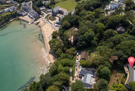 Murrawingi Modern Coastal Home - Salcombe, United Kingdom