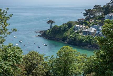 Murrawingi Modern Coastal Home - Salcombe, United Kingdom