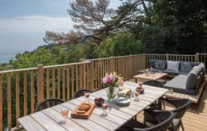 Murrawingi Modern Coastal Home - Salcombe, United Kingdom