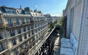 Clapeyron Flat in the heart of Paris - Paris, France
