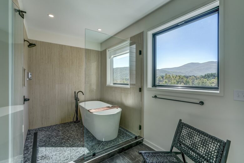 Mountain Views near Shenandoah NP, Charlottesville, Vineyards & Blue Ridge Parkway - Afton, Virginia