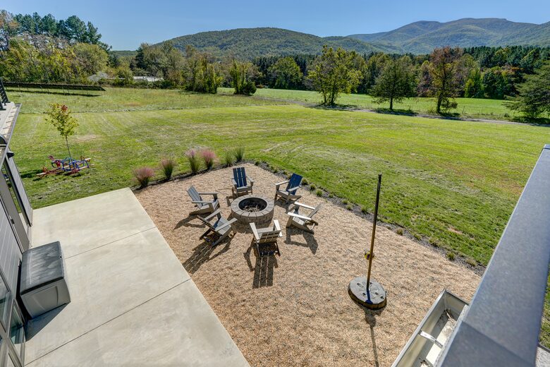 Mountain Views near Shenandoah NP, Charlottesville, Vineyards & Blue Ridge Parkway - Afton, Virginia
