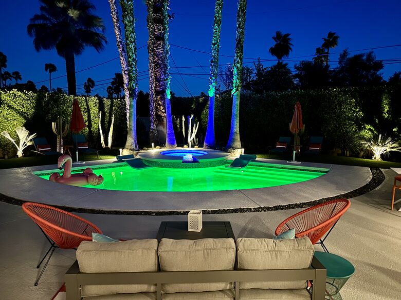 Atomic Hideaway: Iconic Mid-Century Retreat - Palm Springs, California