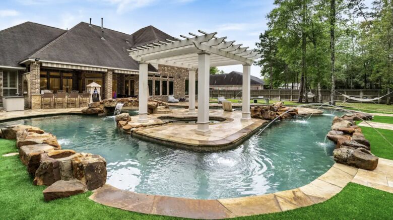 Resort-Style Oasis with Lazy River & Fun - Spring, Texas