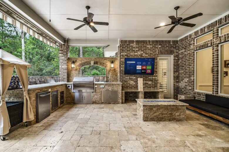 Resort-Style Oasis with Lazy River & Fun - Spring, Texas