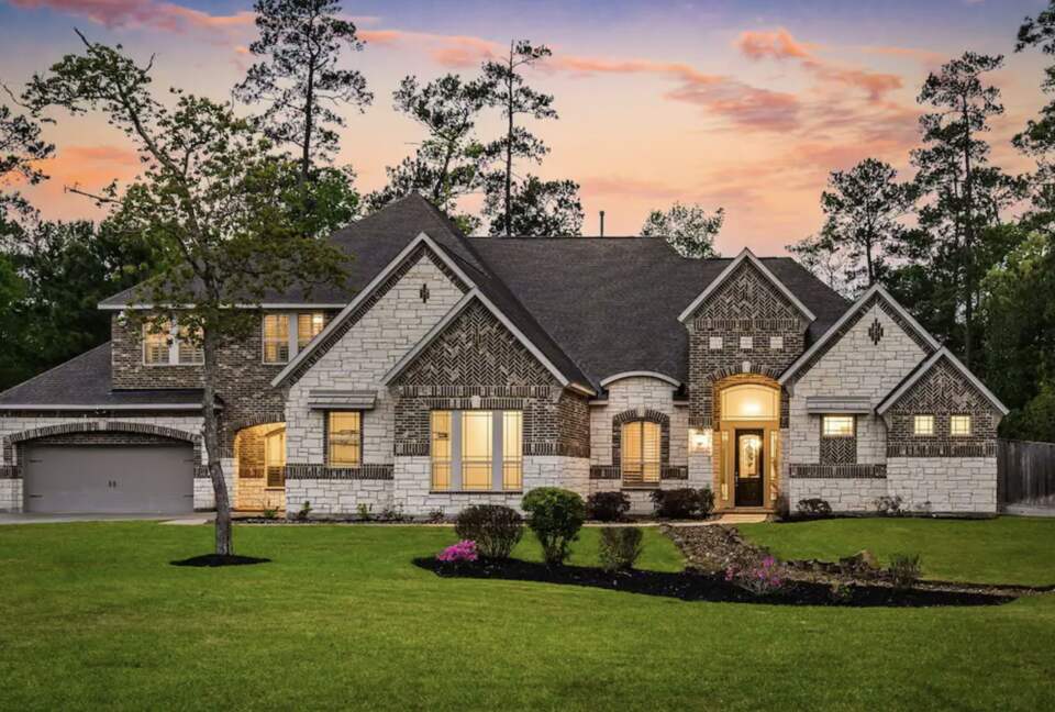 Resort-Style Oasis with Lazy River & Fun - Spring, Texas