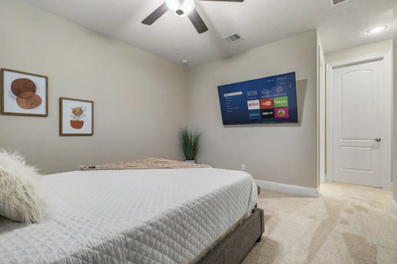 Resort-Style Oasis with Lazy River & Fun - Spring, Texas