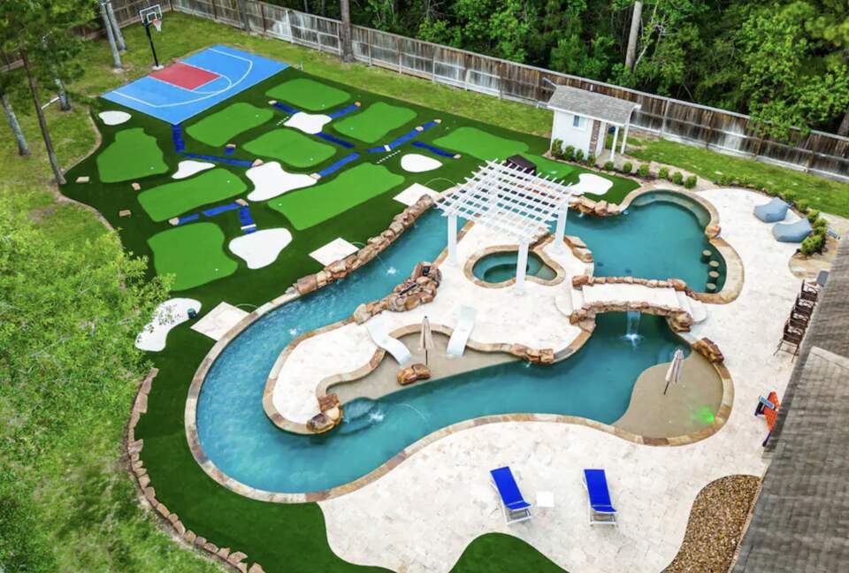 Resort-Style Oasis with Lazy River & Fun - Spring, Texas