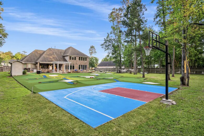 Resort-Style Oasis with Lazy River & Fun - Spring, Texas