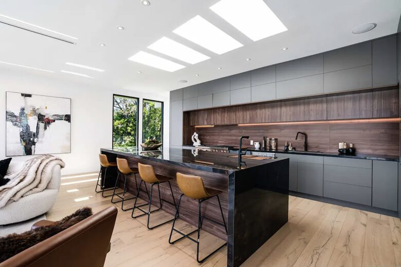 Monarch Modern | Hollywood Hills Hideaway - Los Angeles, California