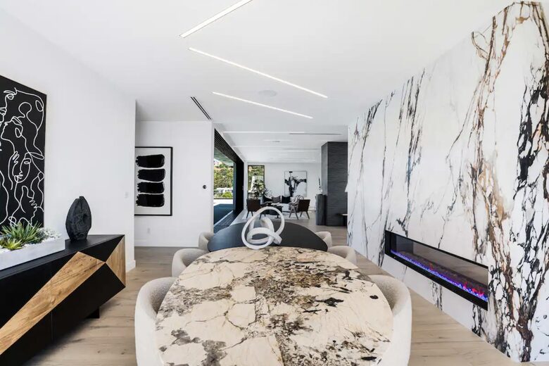 Monarch Modern | Hollywood Hills Hideaway - Los Angeles, California