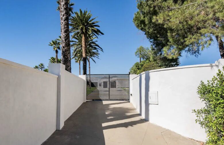Monarch Modern | Hollywood Hills Hideaway - Los Angeles, California