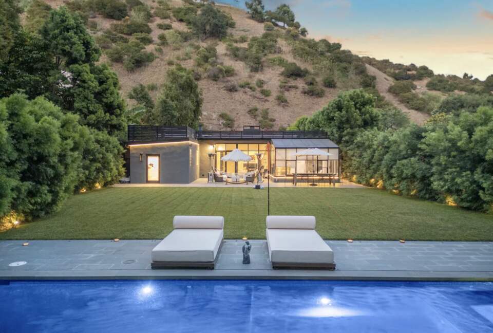 Fabulous Franklin Canyon Villa - Beverly Hills, California