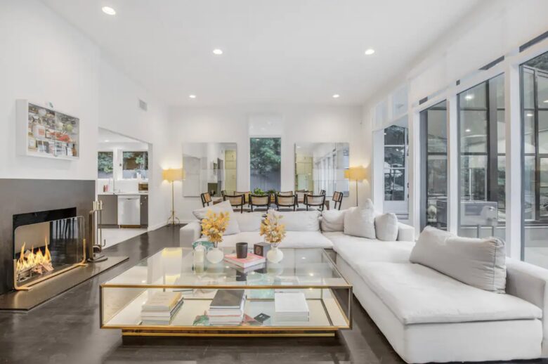 Fabulous Franklin Canyon Villa - Beverly Hills, California