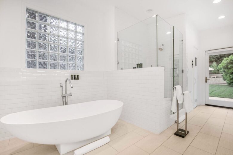 Fabulous Franklin Canyon Villa - Beverly Hills, California
