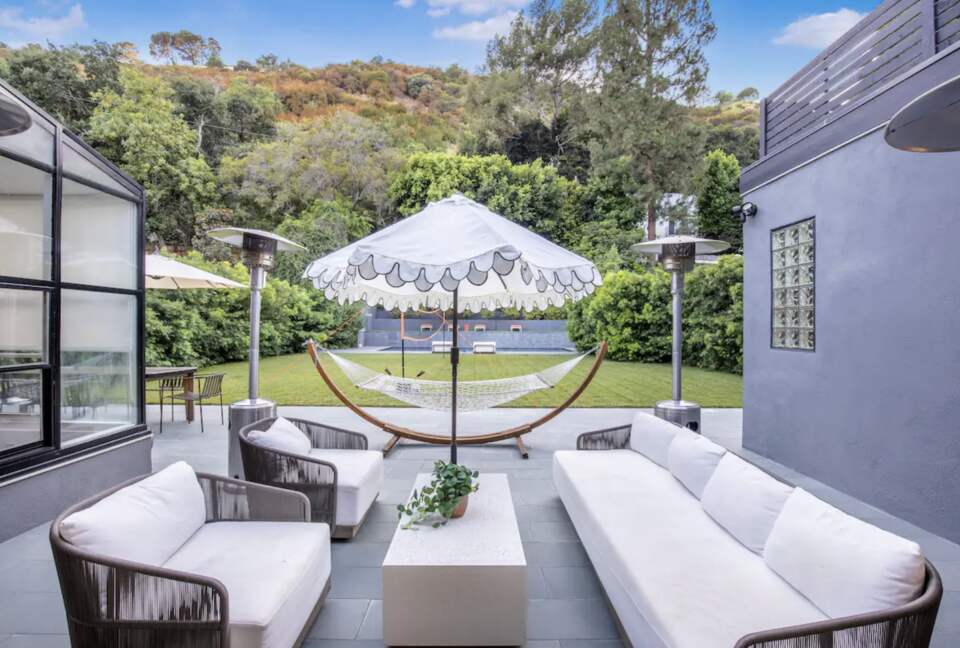 Fabulous Franklin Canyon Villa - Beverly Hills, California