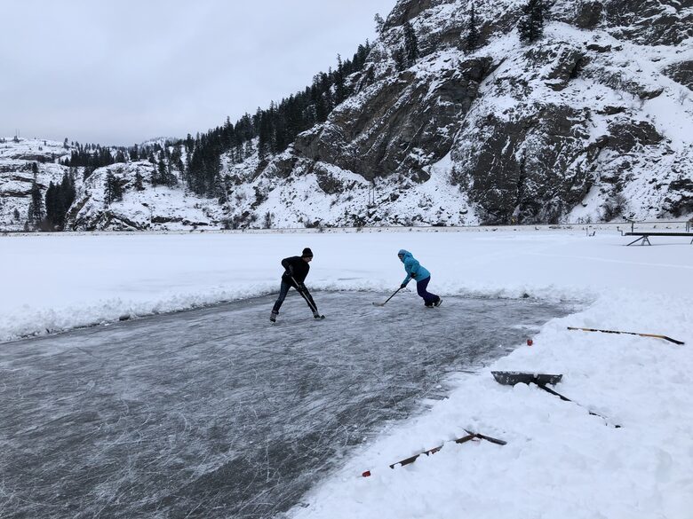 Lakeside Escape in Wine Country and Winter Wonderland - Oliver, Canada
