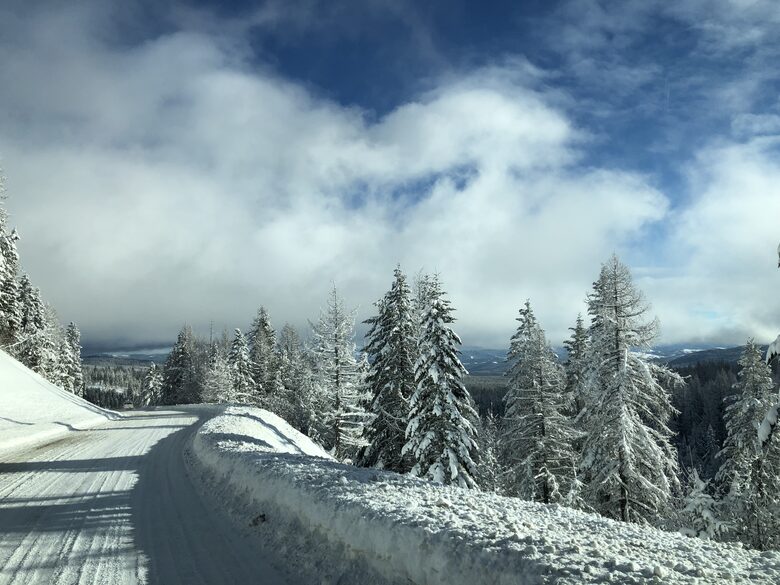 Lakeside Escape in Wine Country and Winter Wonderland - Oliver, Canada