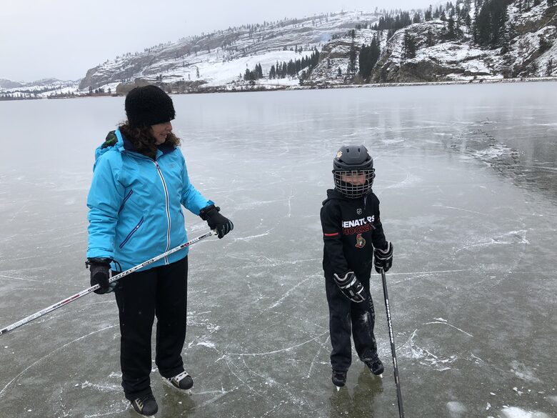 Lakeside Escape in Wine Country and Winter Wonderland - Oliver, Canada
