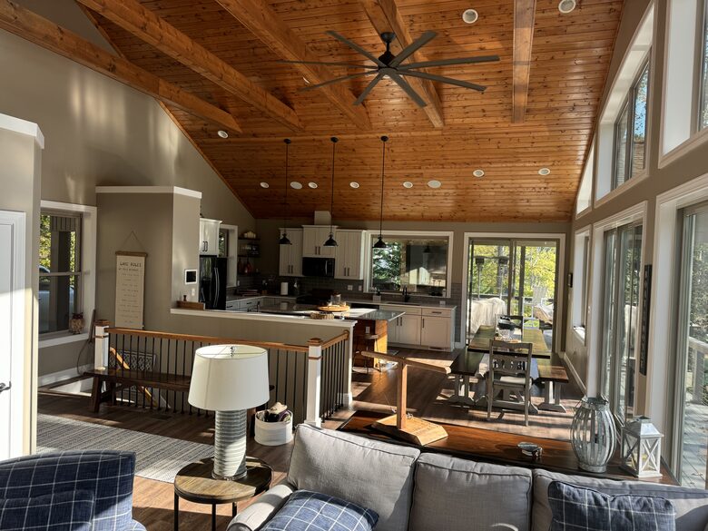 Lakefront Family Hideaway - Jacksboro, Tennessee