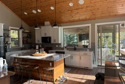 Lakefront Family Hideaway - Jacksboro, Tennessee