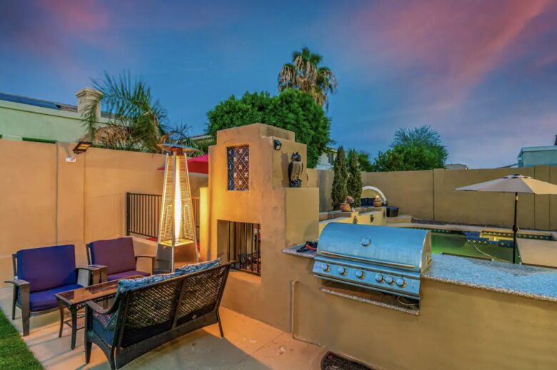 Spacious 5-Bed Glendale Retreat with Game Room & Pool - Glendale, Arizona