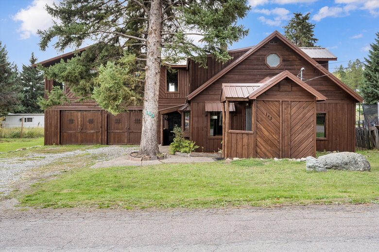 Atlas Lodge - Coram, Montana