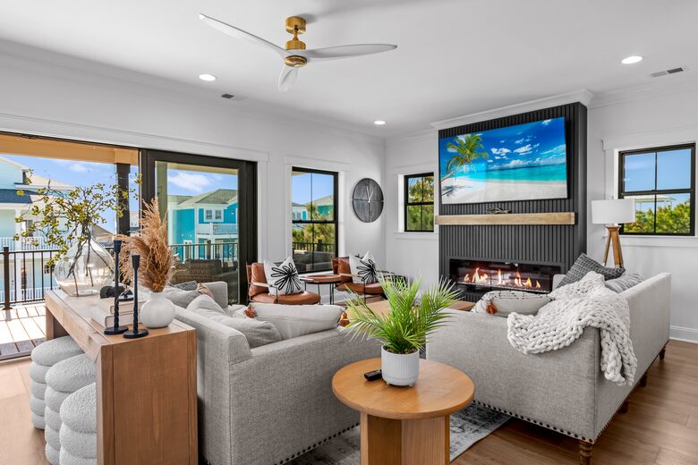 Coquina Cove Beach House - Holden Beach, North Carolina