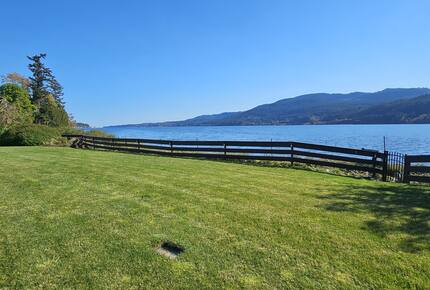 Seaside Sanctuary with Stunning Views - Nanoose Bay, Canada