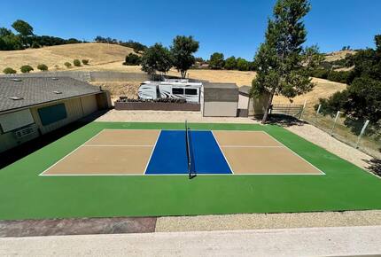 Serene Country Estate with Pickleball & Hot Tub - Paso Robles, California