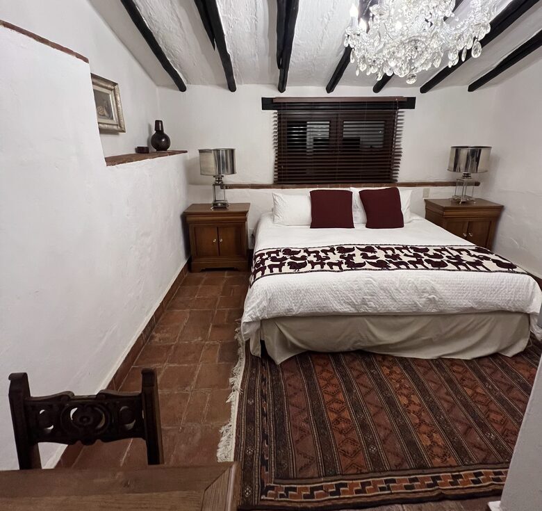 Los abuelos room